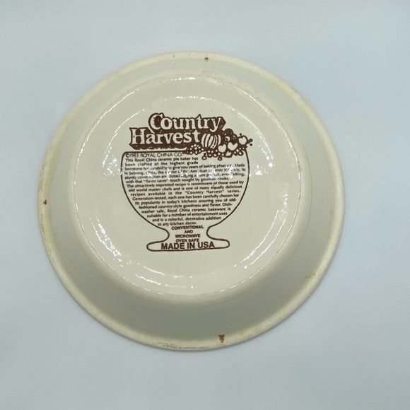 Vintage Royal China Country Harvest 11" Pie Dish - Picture 6 of 8